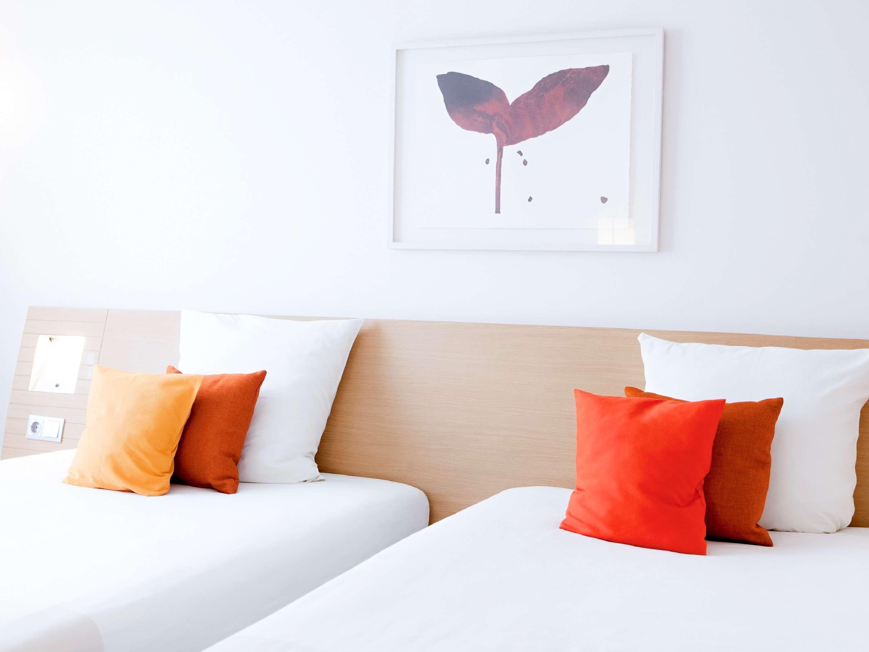 โนโวเทล แร็งส์ แต็งกวู Hotel แตงเกอซ์ ภายนอก รูปภาพ